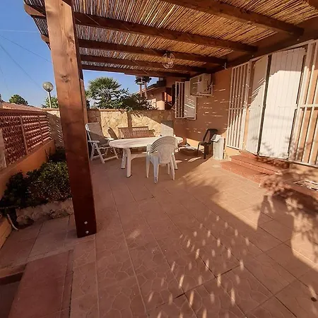 Sun Sea And Relax A Due Passi Dal Mare